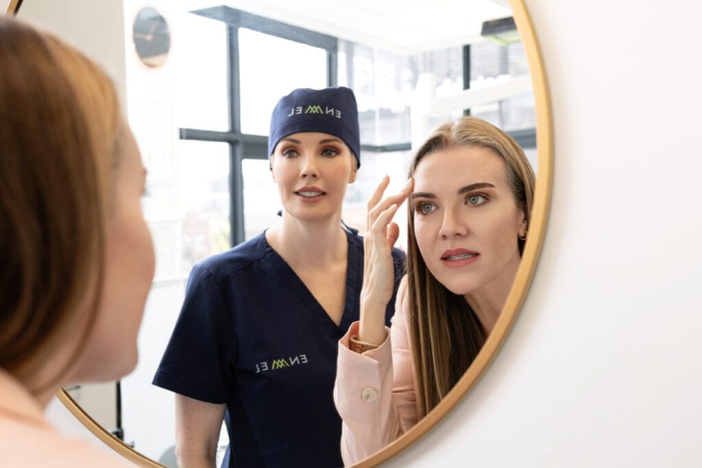 Dr Sheryl Smithies administers Mesoestetic Biostimulator Treatment at Enamel Clinic